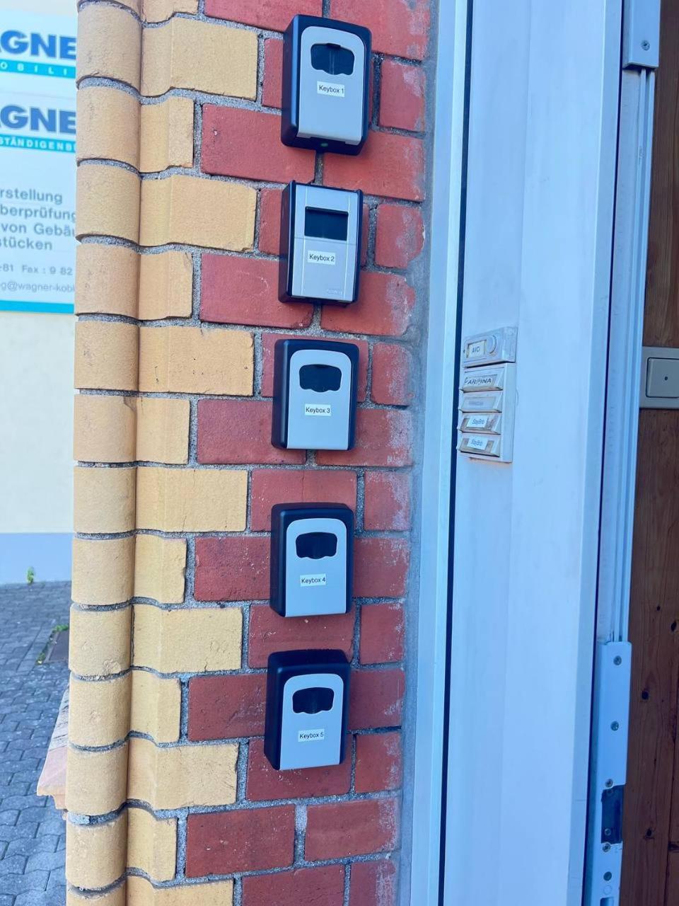 Koblenz Corner Rooms Екстериор снимка