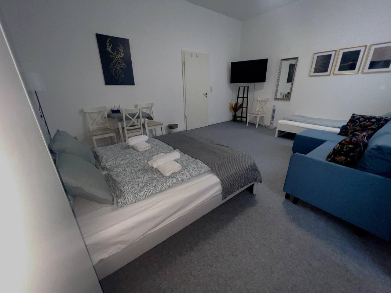 Koblenz Corner Rooms Екстериор снимка